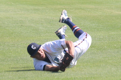 Sophomore Richard Chavez made this game saving diving catch on Saturday afternoon against Bakersfield. Photo By: Halayna De Avila