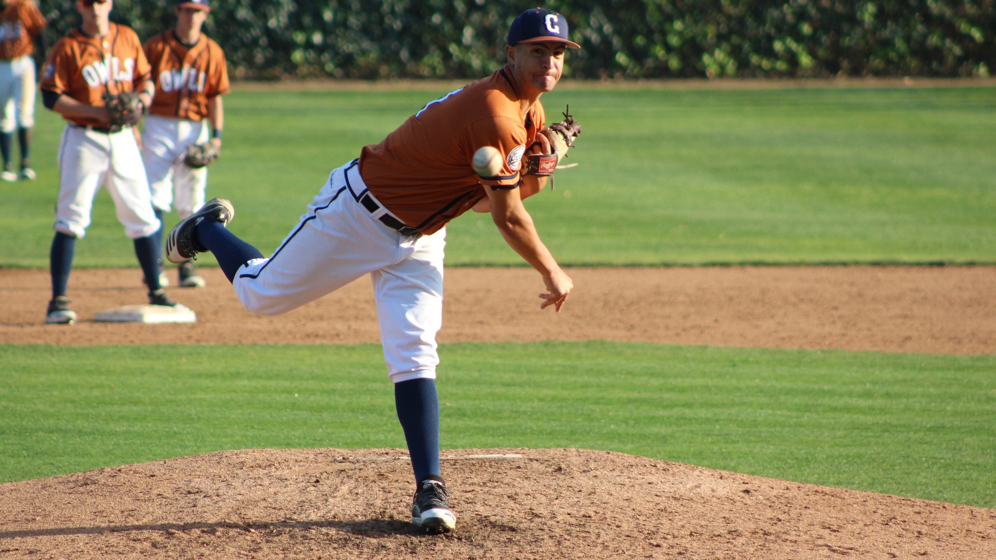 Enrique Zaldivar came in on relief and threw dimes for the Owls, striking out three batters of his own in two innings of action. Photo by: Brianna Jara.