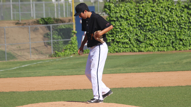 Freshman Roberto Baldanebro pitched eight strong in Citrus' loss to LA Mission. Photo By: Cody Arena.