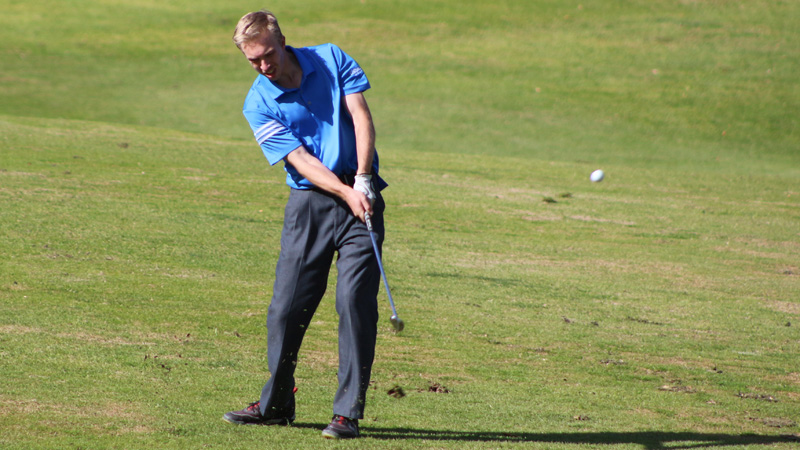 Freshman Joshua Strong returned to action on Monday and fired a 77 for the Owls at the WSC Victor Valley Event.