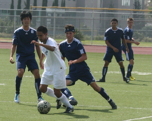 The Citrus College defense held College of the Canyons to just five shots in a 0-0 tie.