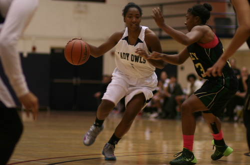 Sophomore Taylor Jackson had a game high 20 points in Citrus loss to LA Valley on Wednesday. Photo By: Ariana Cordero