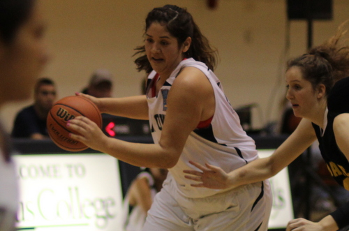 Freshman Alexandria Cano had 13 & 7 for the Owls in their win over Glendale. Photo By: Natalia Ponce