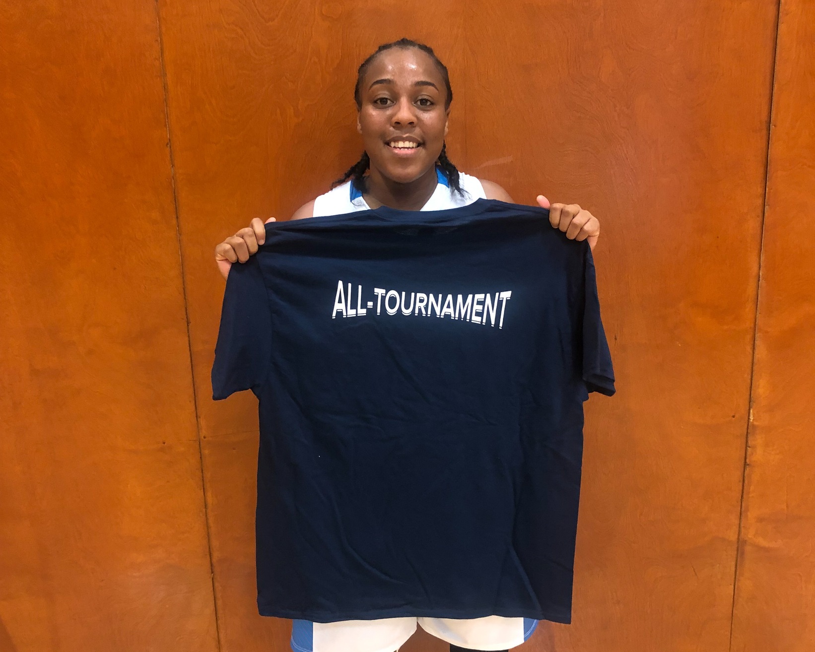Freshman Dy?Mond Mitchell was named to the All-Tournament team at this weekend?s Lady Charger Classic.