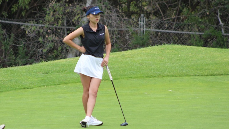 Isabel Garcia led the Owls to a third-place finish at the Simi Hills Golf Course