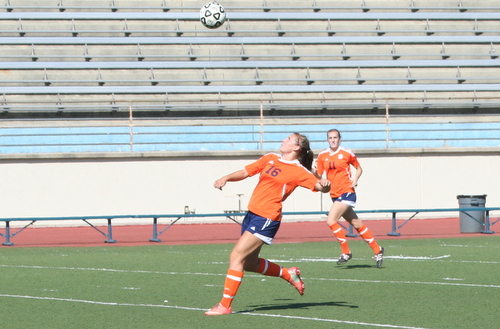 Freshman Chelsie Kent scored her first of the year in Citrus' 3-2 win at Glendale.