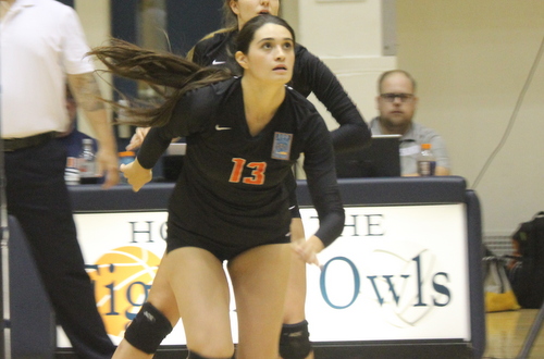 Freshman Samantha Jape had five kills and four blocks in Citrus' sweep of Glendale College. Photo By: Natalia Ponce