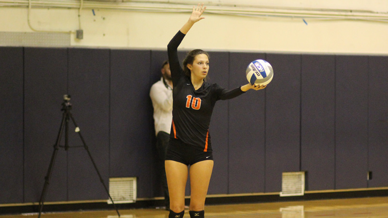 Freshman libero Marissa Underwood was one of the few bright spots in Citrus' loss to Cuesta. Underwood had a pair of kills and a match high 14 digs in a losing effort. Photo By: Grazia Watkins