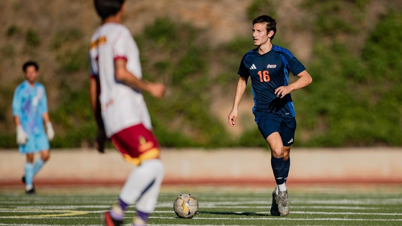 Owls Fall to Marauders
