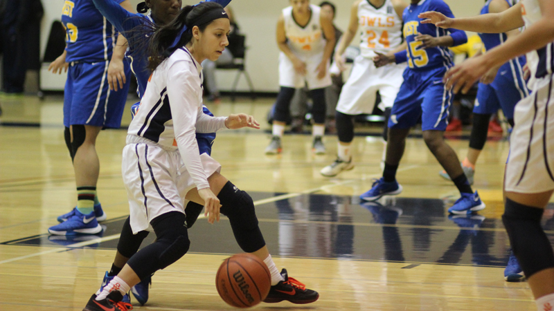 Sophomore Elsie Mejia had 14 points and six assists in Citrus playoff win at Chaffey. Photo By: Halayna De Avila