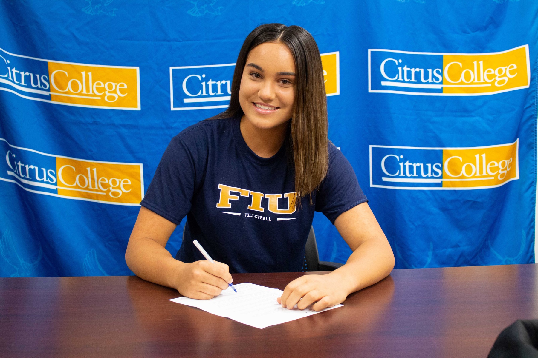 WSC East Player of the Year Lipscomb Signs With FIU